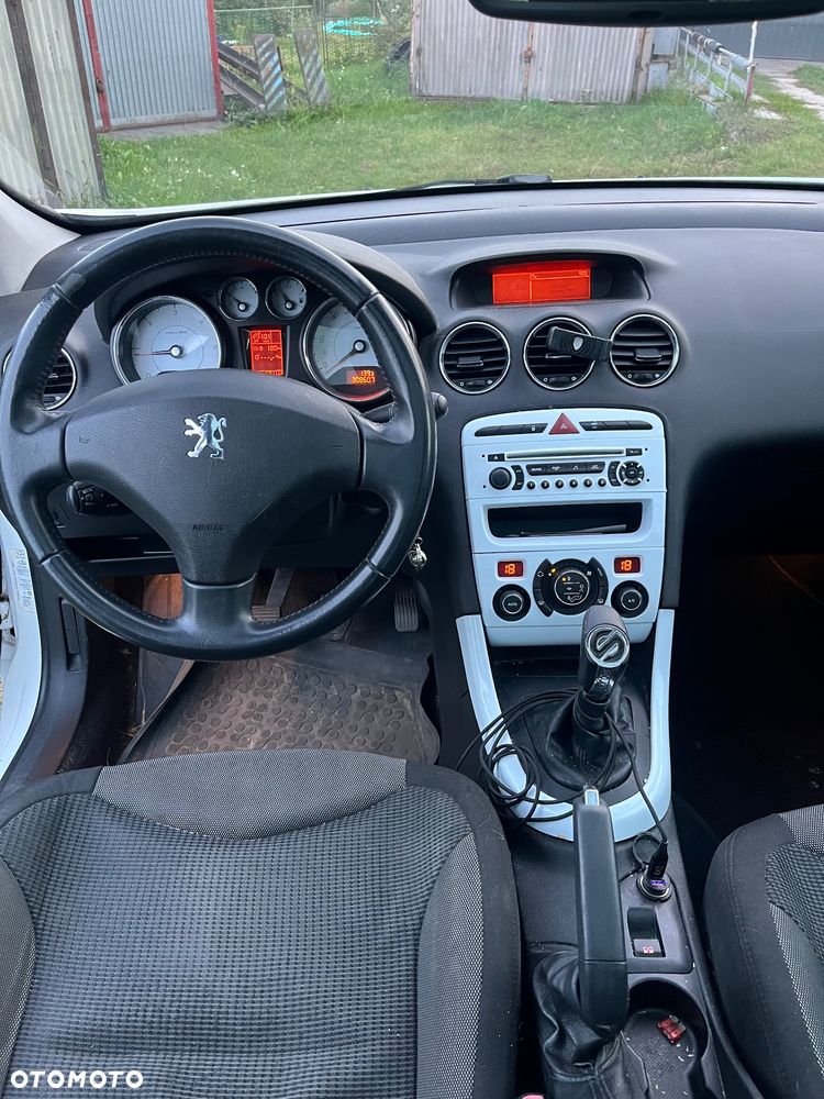 Peugeot 308 - 3