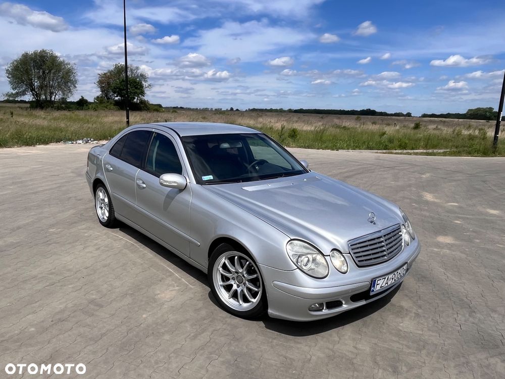 Mercedes-Benz Klasa E - 2