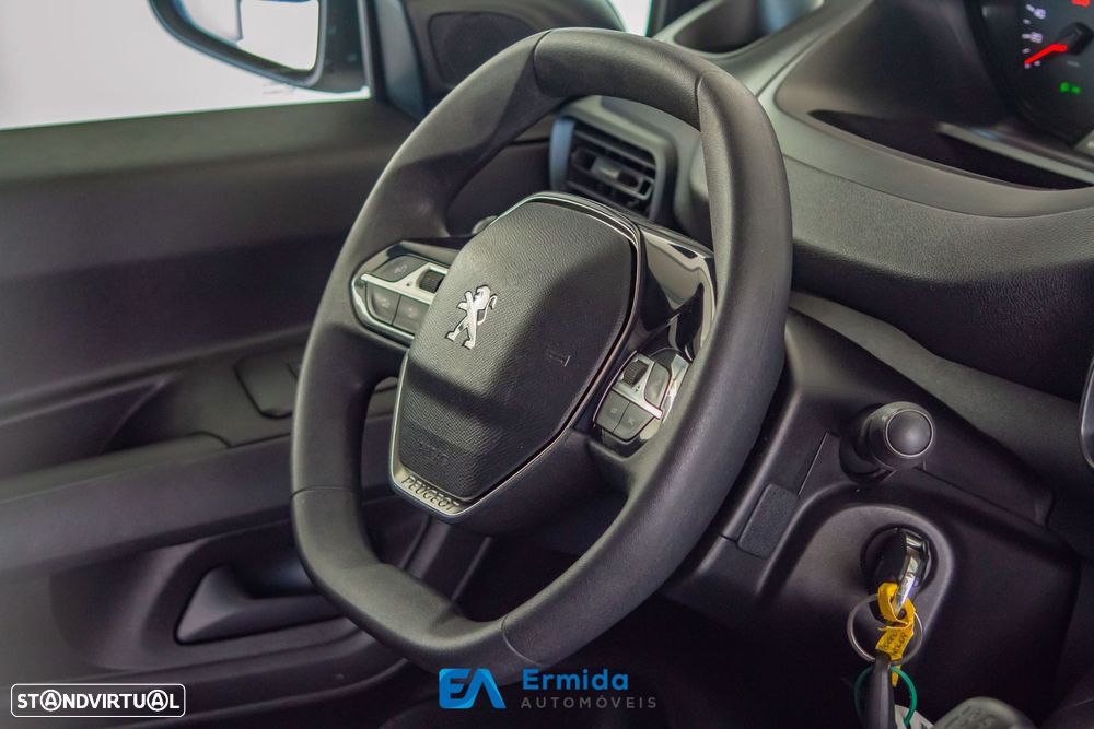 Peugeot Partner 1.5 BlueHDi Asphalt Standard - 51