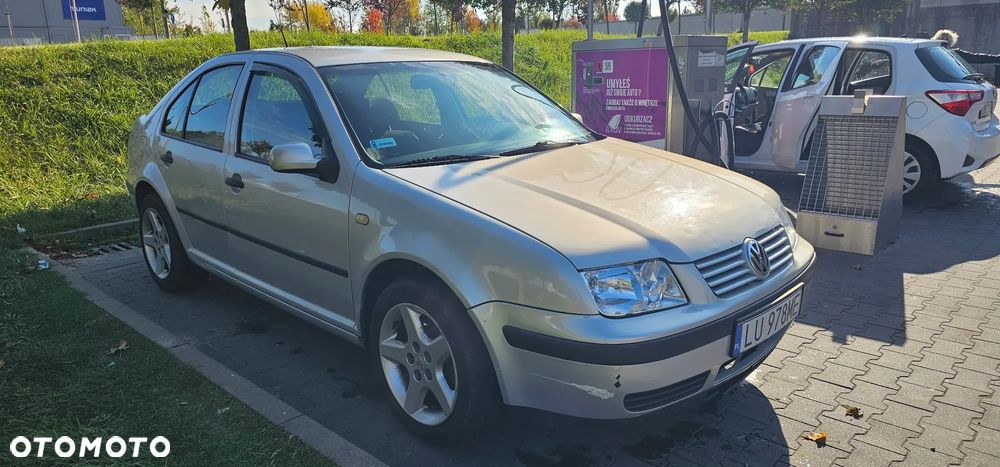 Volkswagen Bora 1.6 Comfortline - 5