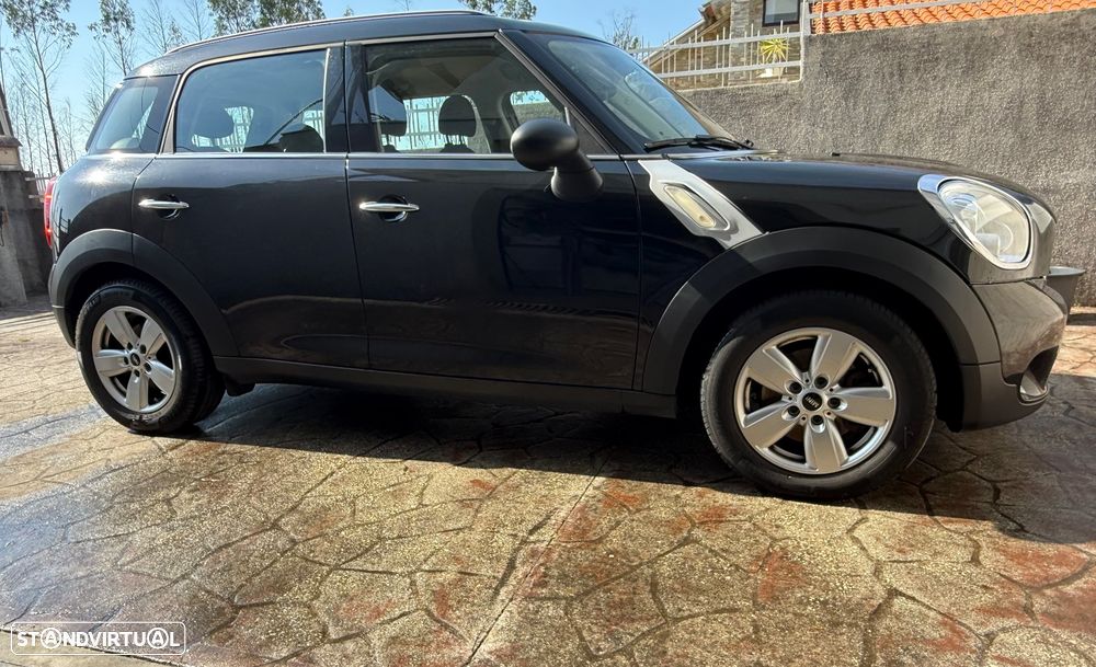 MINI Countryman One D - 3