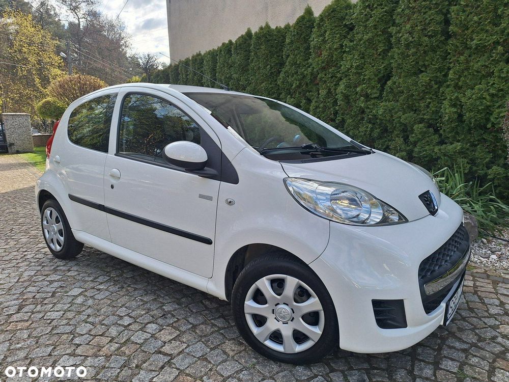 Peugeot 107 70 Millesim 200 - 1