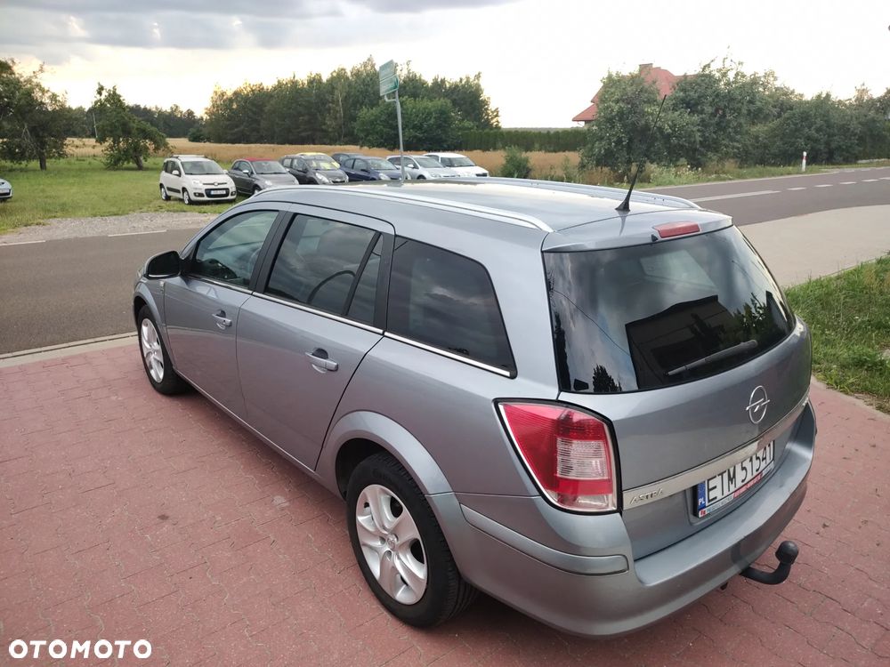 Opel Astra 1.4 Edition 111 Jahre - 11