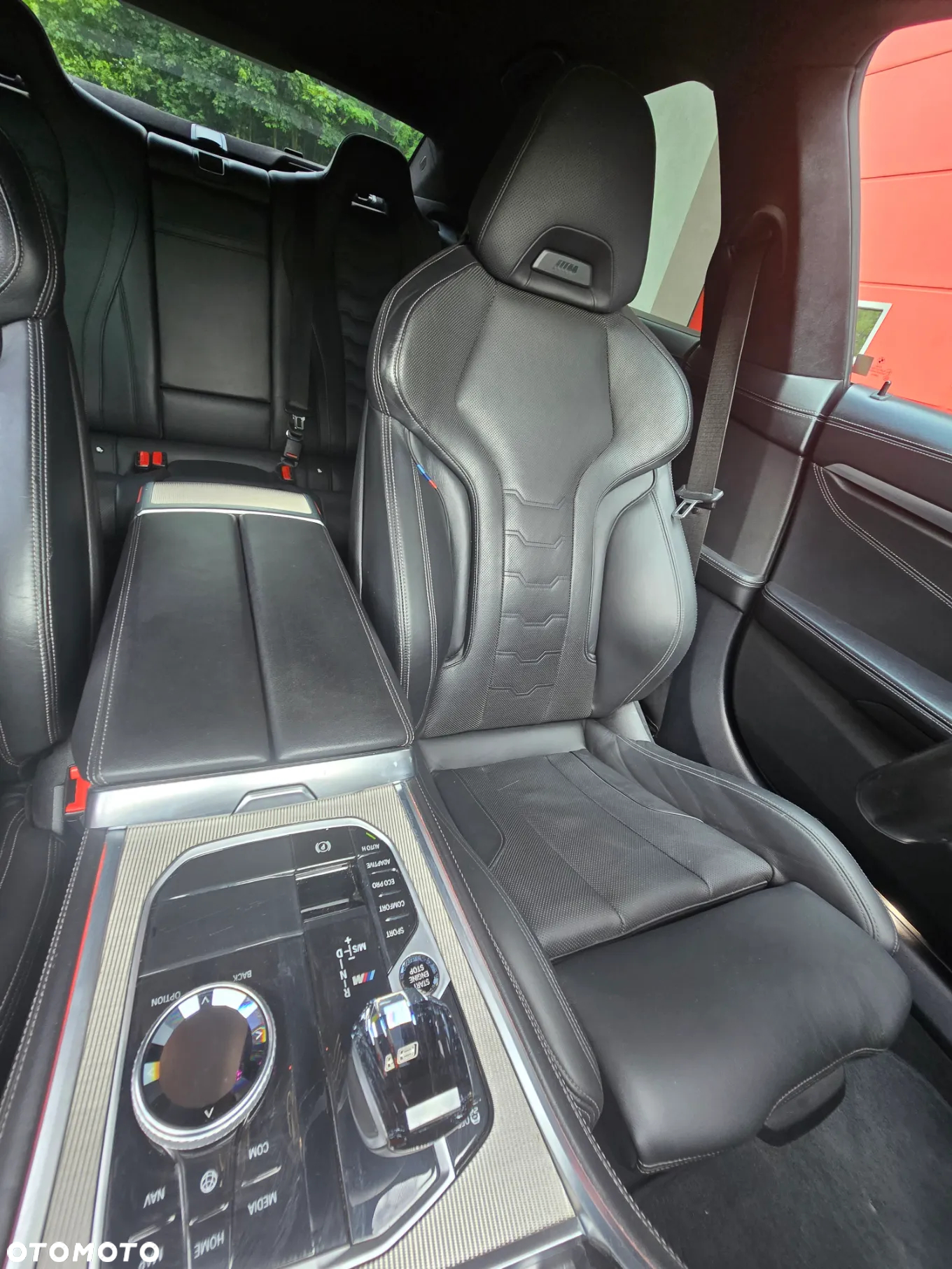BMW Seria 8 M850i xDrive - 9