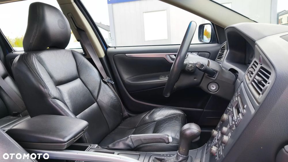 Volvo XC 70 AWD Summum - 26