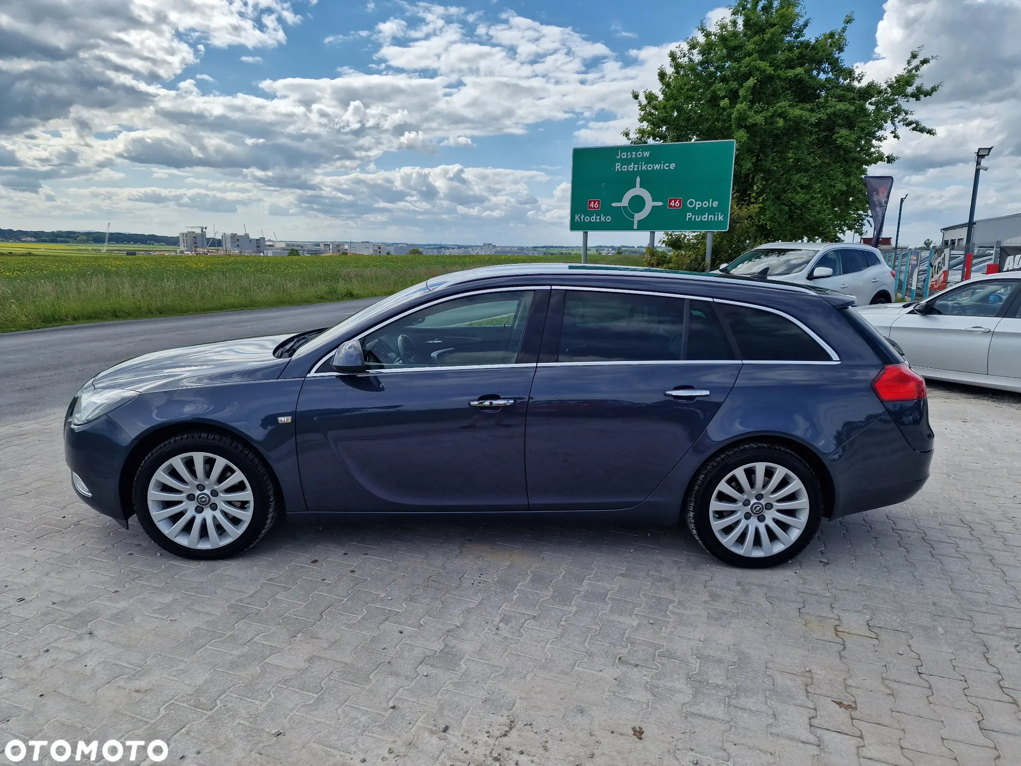 Opel Insignia 2.0 T Cosmo 4x4 - 14