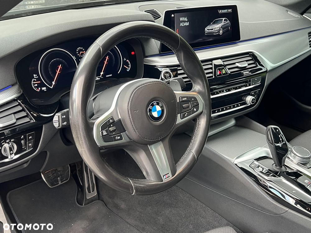BMW Seria 5 520d xDrive M Sport sport - 11