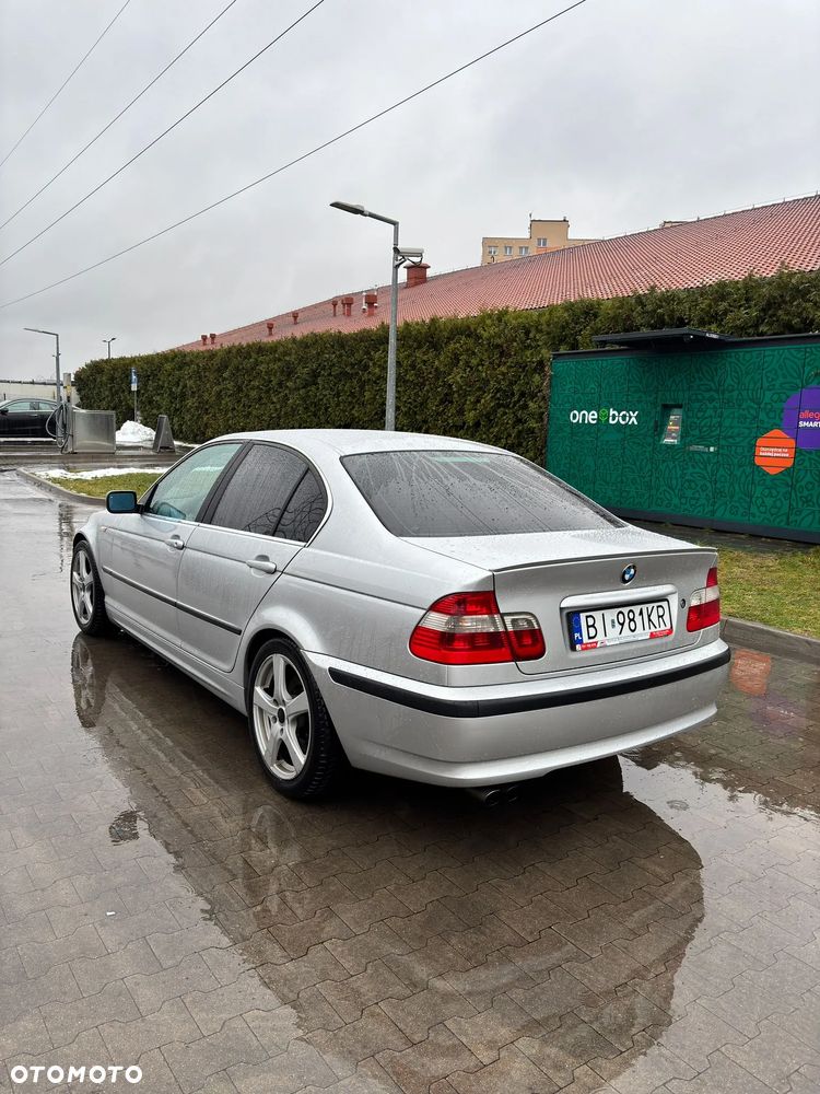 BMW Seria 3 330i - 7