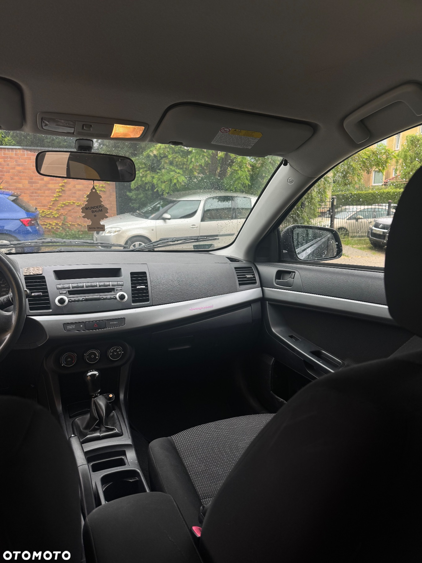 Mitsubishi Lancer 1.8 Inform - 9