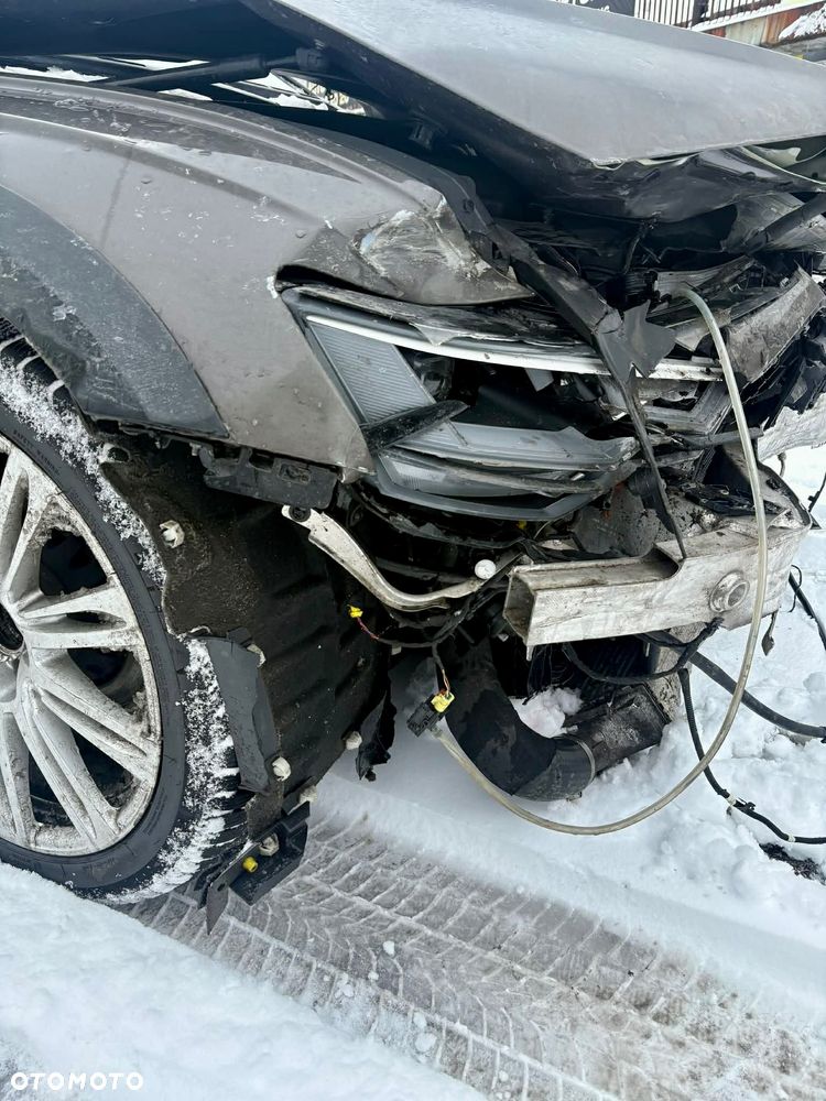 Audi A6 Allroad - 16