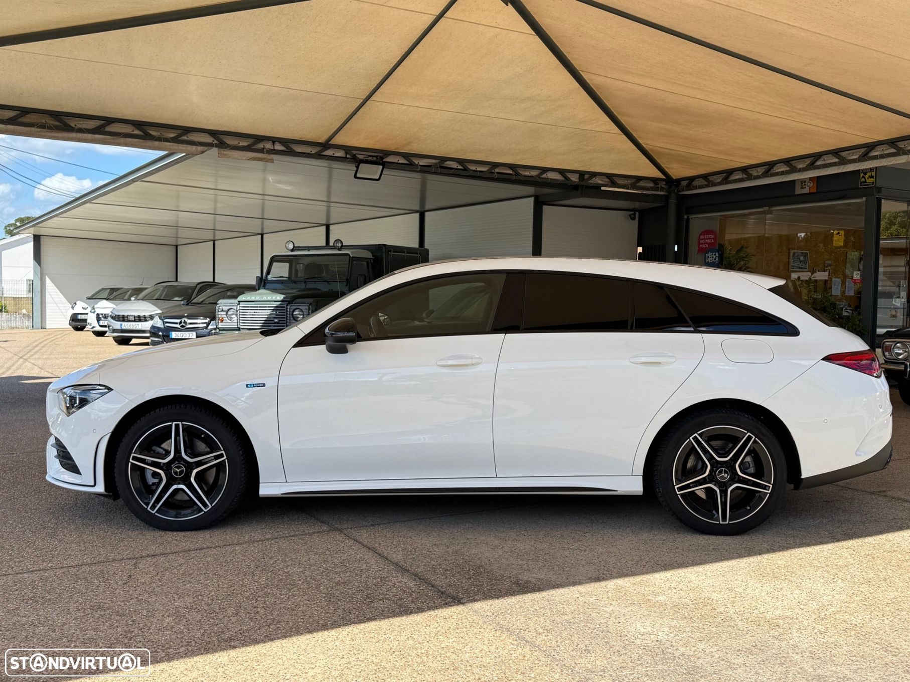 Mercedes-Benz CLA 250 e Shooting Brake AMG Line - 31