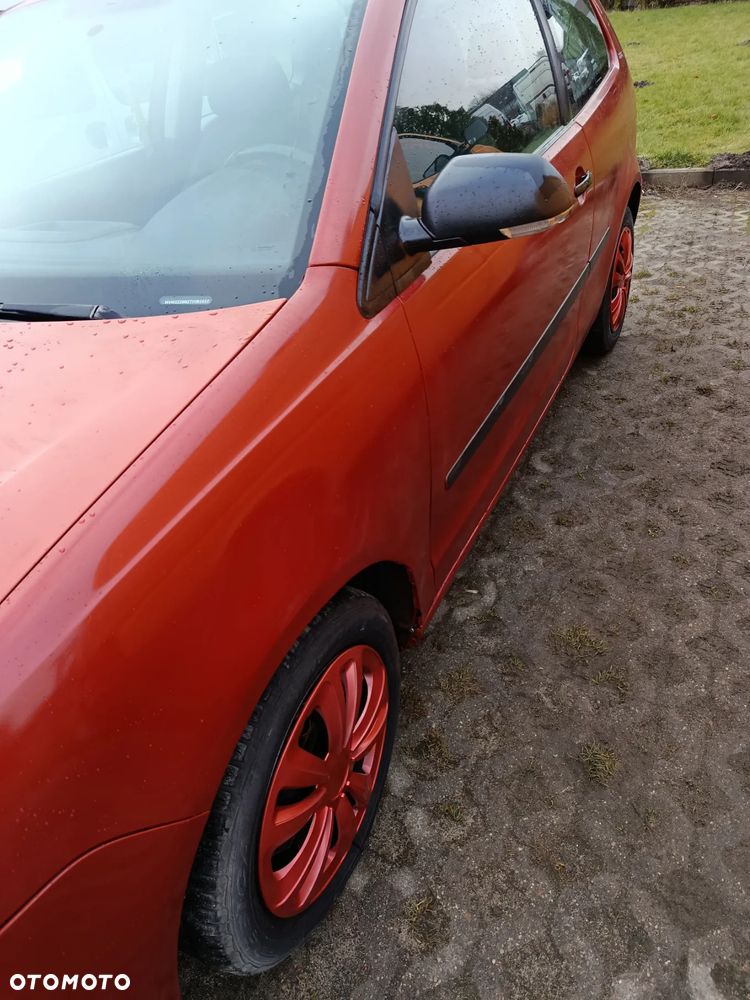 Volkswagen Polo 1.4 TDI Goal - 4