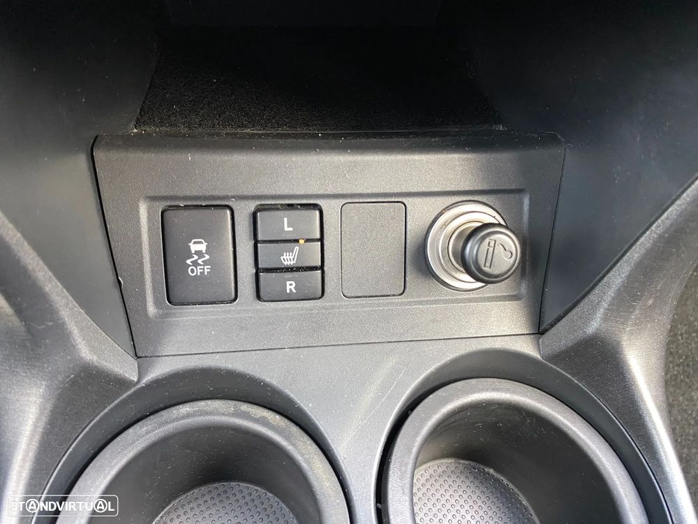 Toyota RAV4 2.2 D-4D Sol High Pack+NAVI - 17