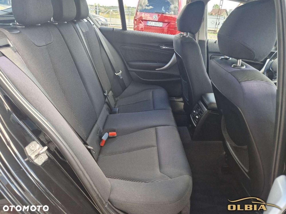 BMW Seria 1 114i - 19