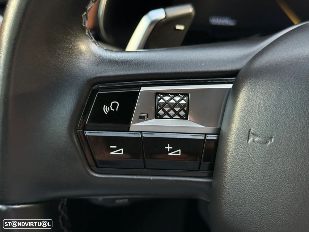 DS DS7 Crossback - 22