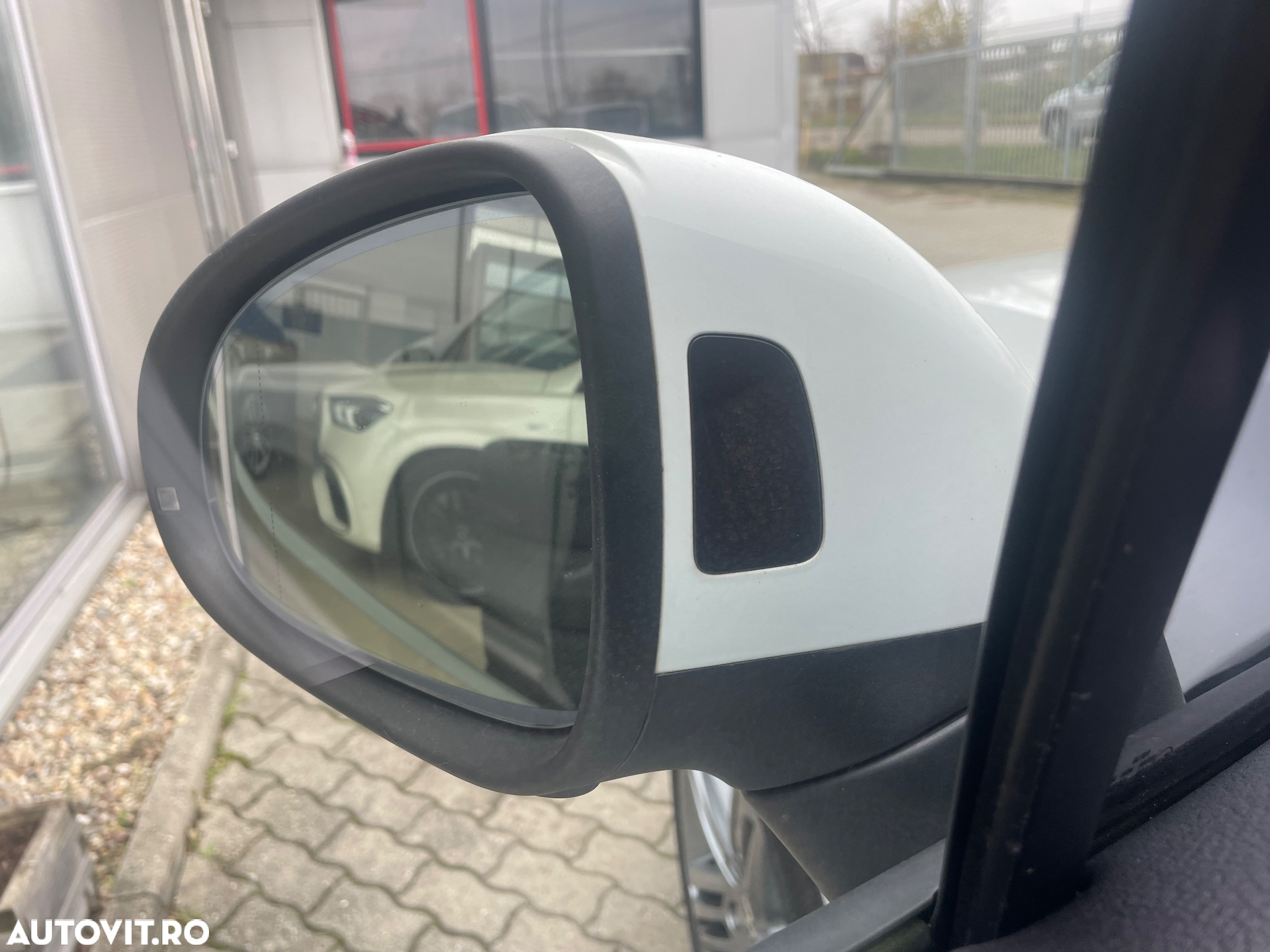 Volkswagen Touareg V6 TDI BMT Supreme Plus - 30