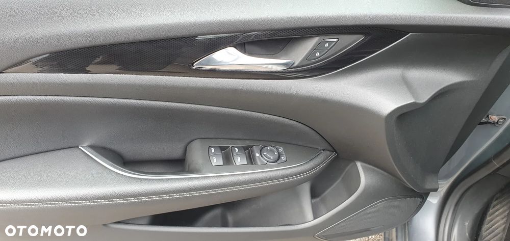 Opel Insignia 1.5 CDTI Elegance S&S - 11
