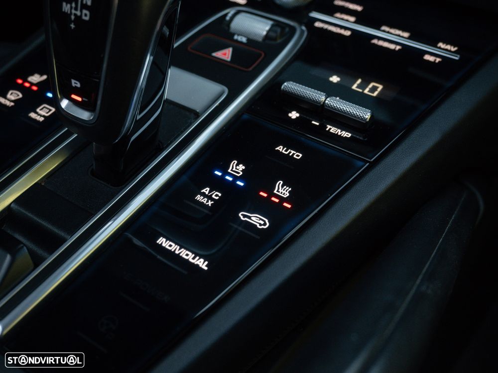 Porsche Cayenne S E-Hybrid - 26