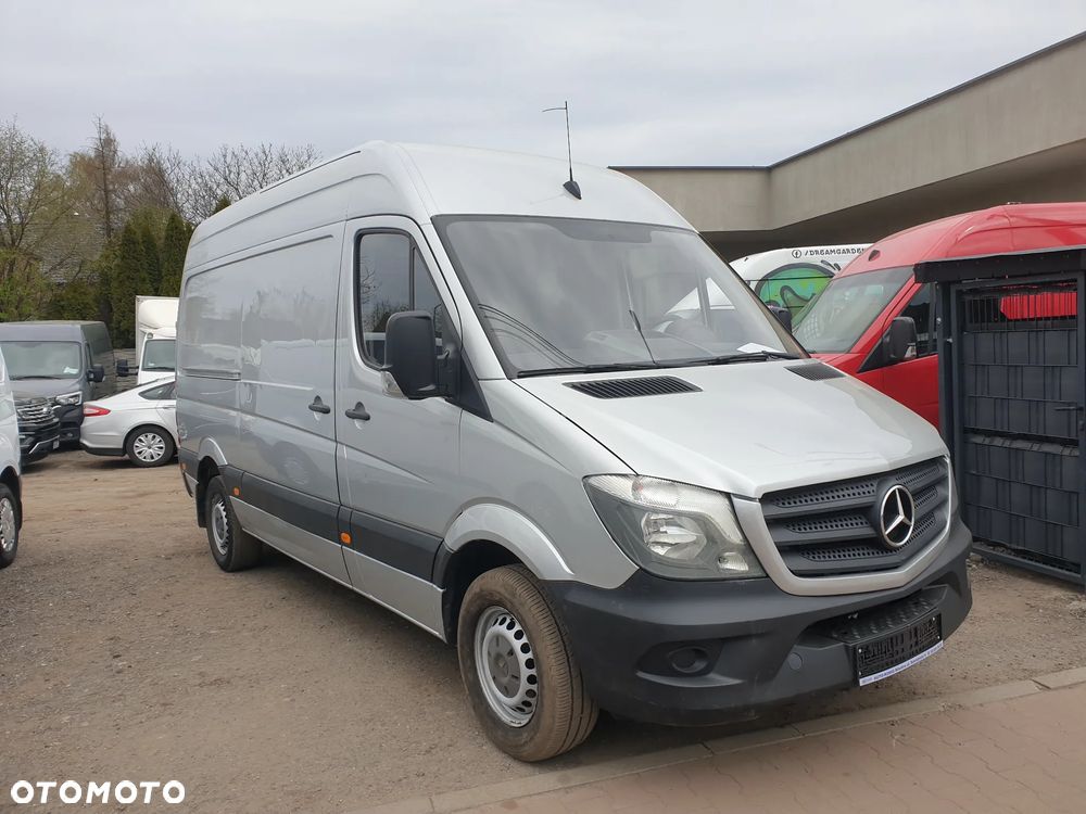 Mercedes-Benz sprinter - 3