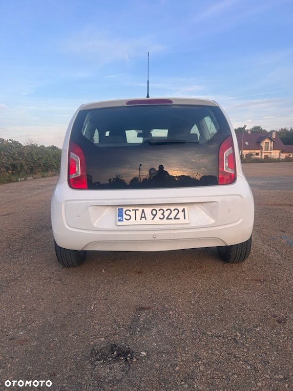 Volkswagen up! - 13