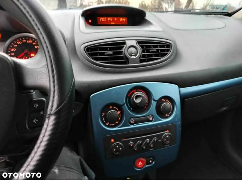 Renault Clio 1.2 16V Extreme - 7
