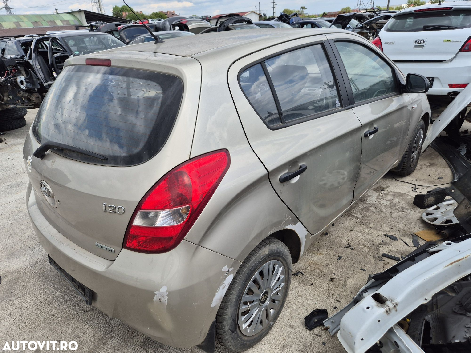 Dezmembram Hyundai i20 2012 1.4crdi D4FC - 4