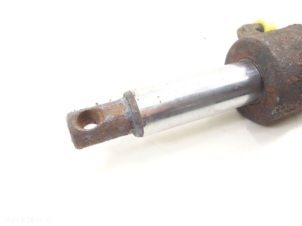 Zamiatarka Tennant M20 Siłownik Hydrauliczny  1038115 - 3