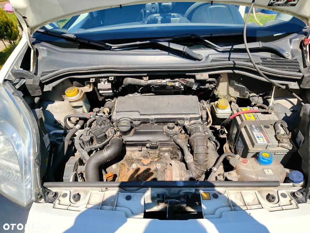 Peugeot Bipper Tepee HDi 70 - 12