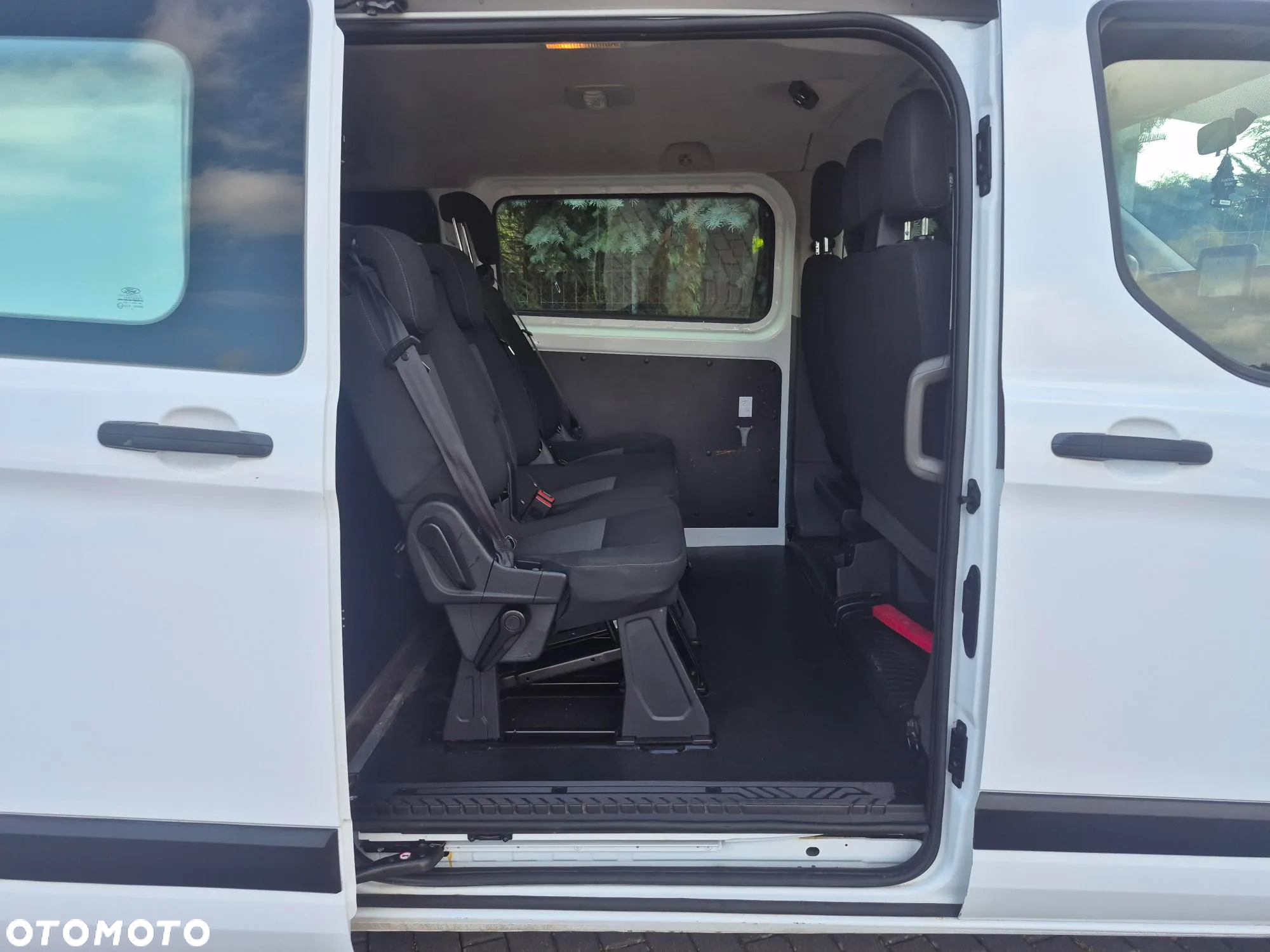 Ford Transit Custom 310 L1H1 Limited - 13