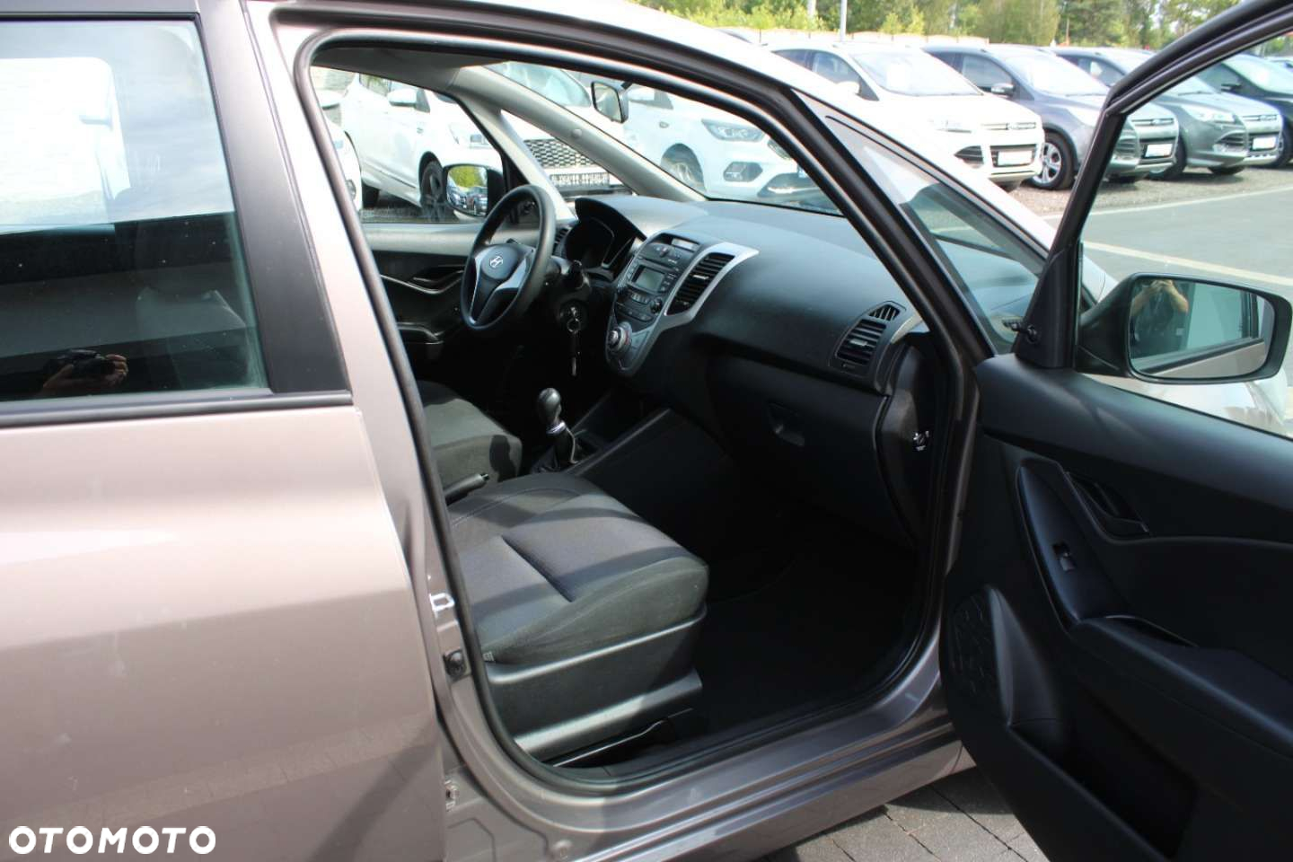Hyundai ix20 - 30