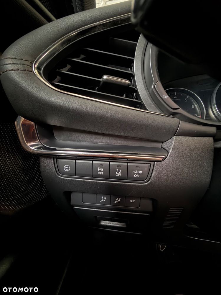 Mazda 3 SKYACTIV-G 2.0 M-Hybrid - 17