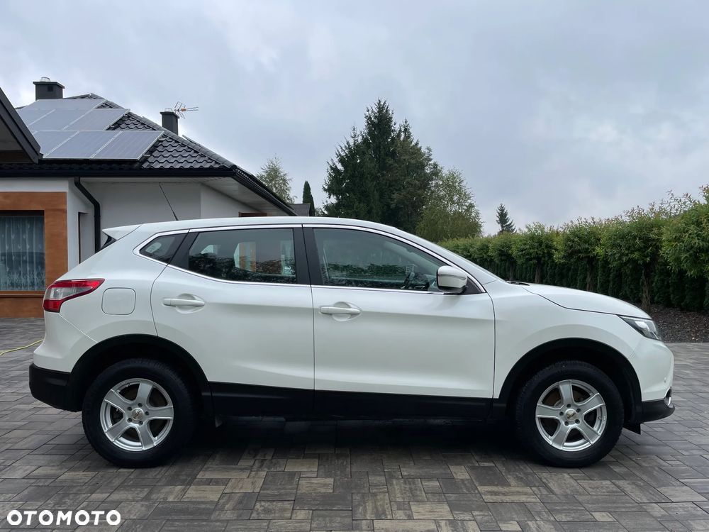 Nissan Qashqai - 23