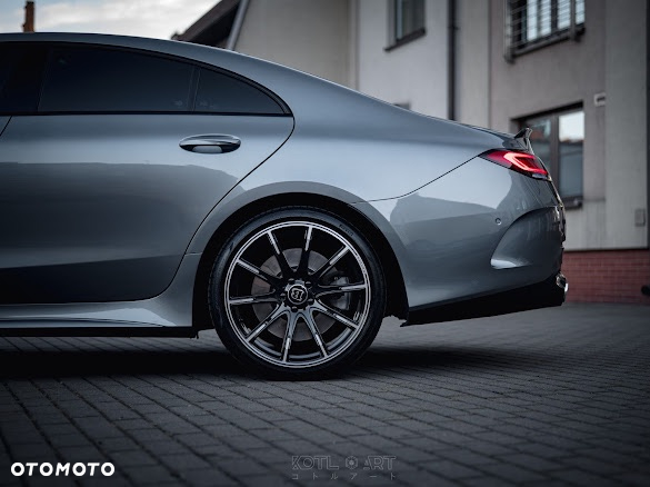 Mercedes-Benz CLS - 25