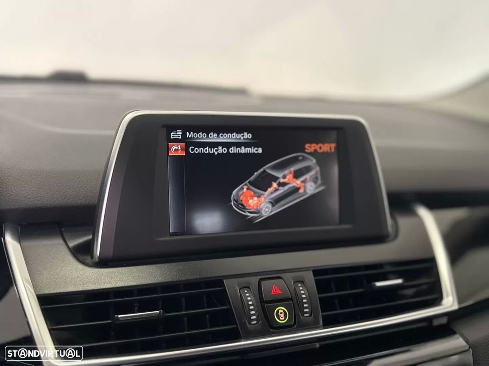 BMW 216 Gran Tourer d Line Sport - 39