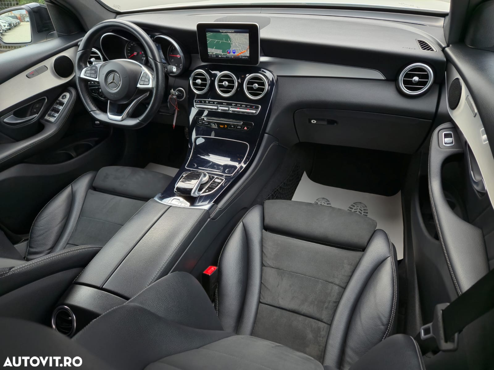 Mercedes-Benz GLC 250 d 4Matic 9G-TRONIC AMG Line - 6