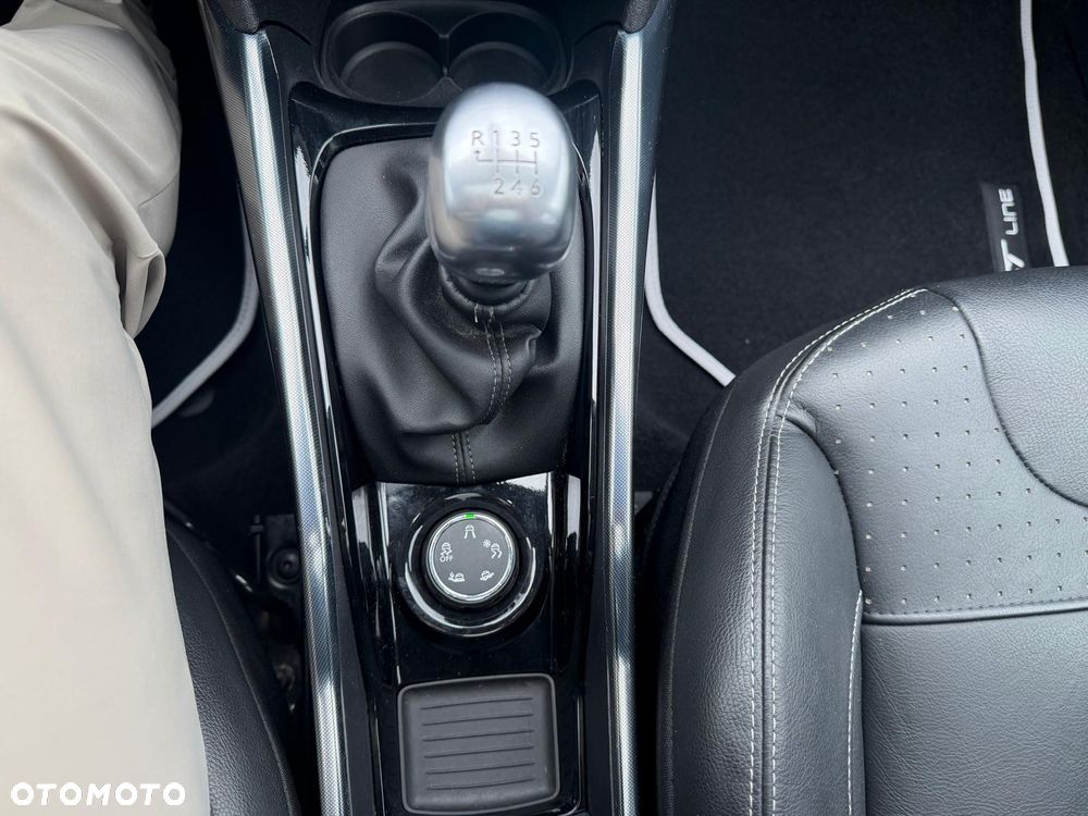 Peugeot 2008 e-HDi FAP 115 STOP & START Allure - 16