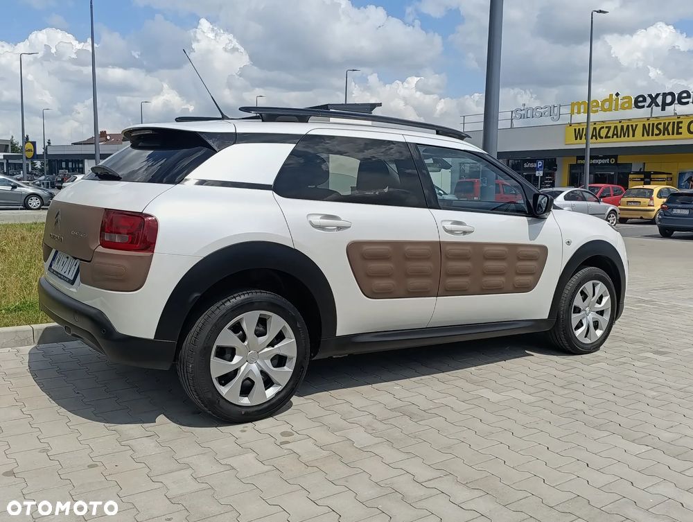 Citroën C4 Cactus 1.2 PureTech Live EU6 - 12