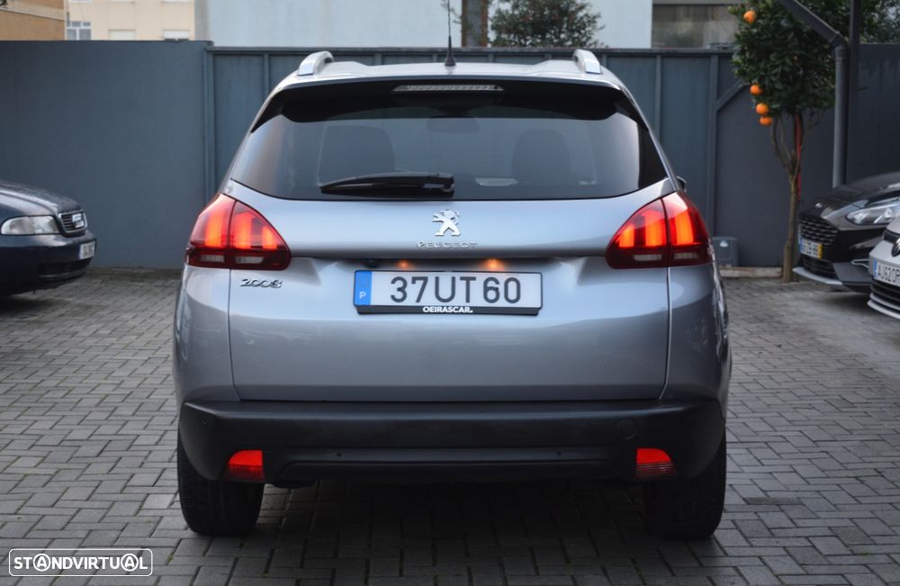 Peugeot 2008 1.2 PureTech Style - 13