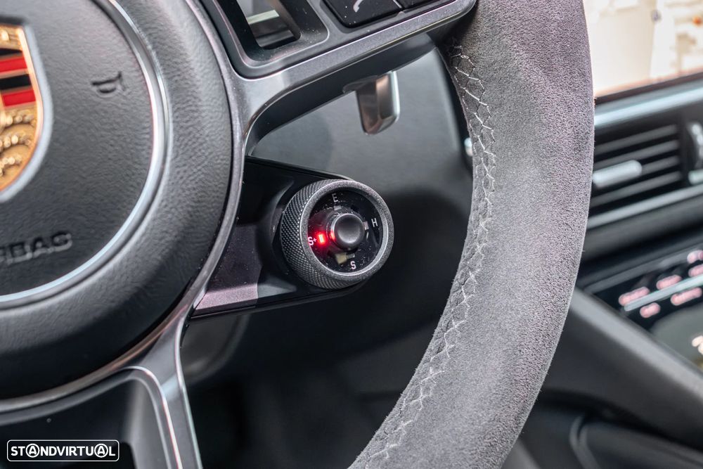 Porsche Cayenne Coupé E-Hybrid - 15