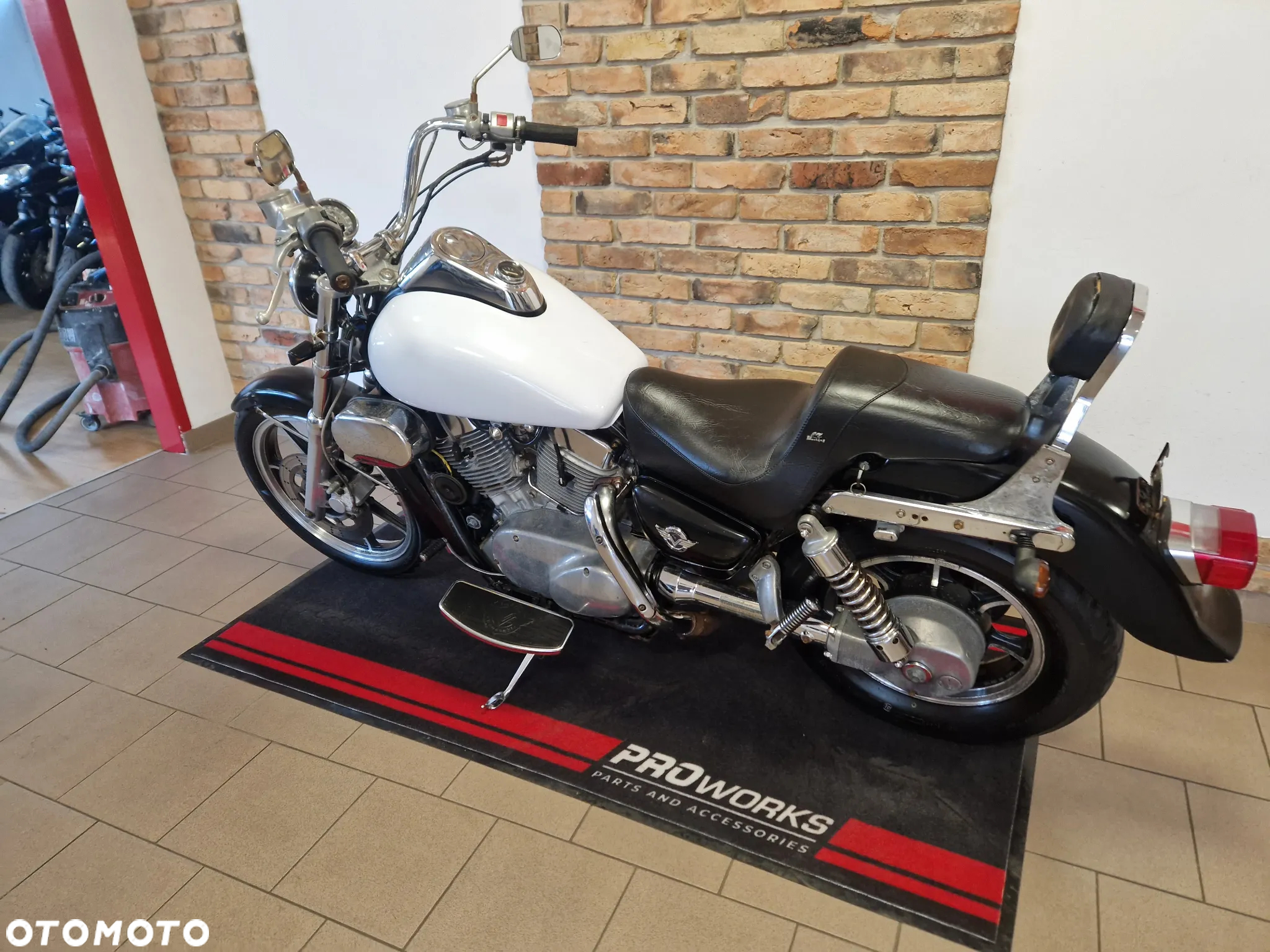 Kawasaki VN - 8