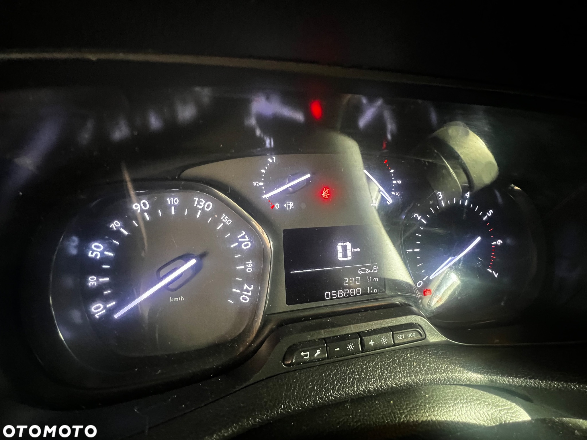 Toyota ProAce 2,0-l-D-4D L2 Comfort - 12
