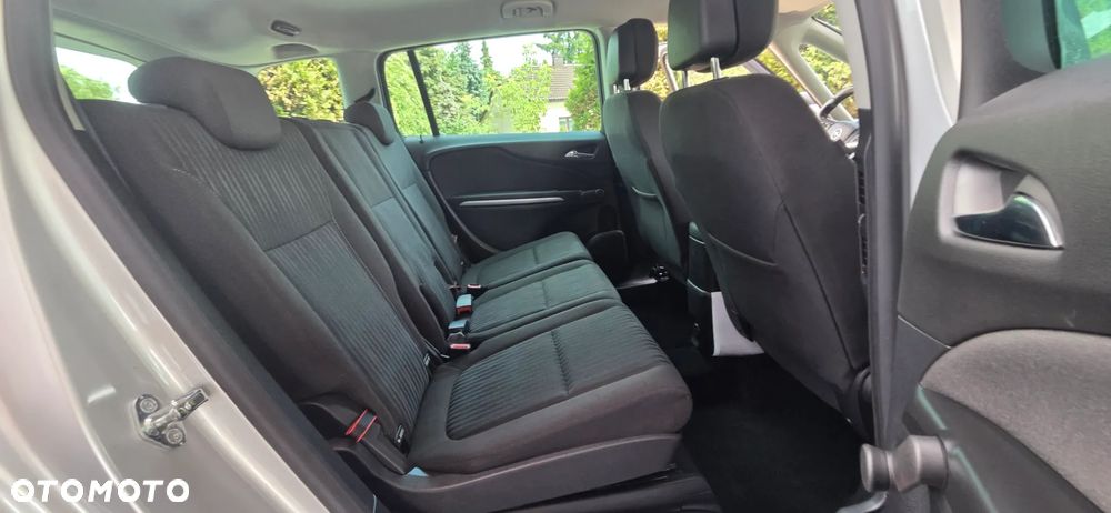 Opel Zafira Tourer 1.4 Turbo ecoFLEX Start/Stop Business Edition - 31