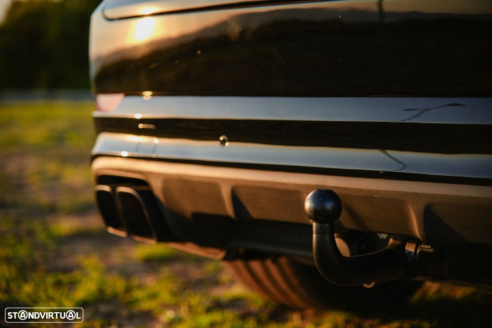 Porsche Cayenne Turbo - 11