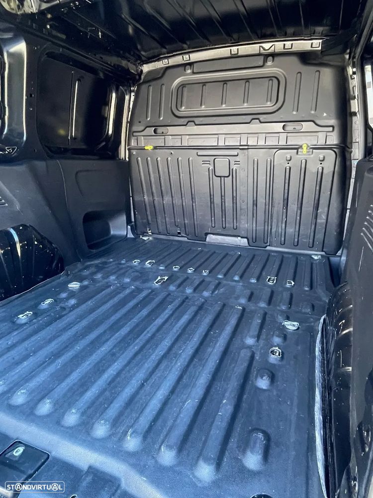 Peugeot Partner - 24