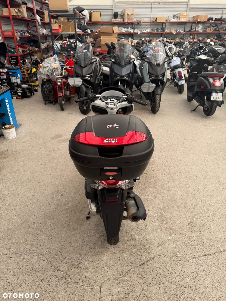 Honda PCX - 6