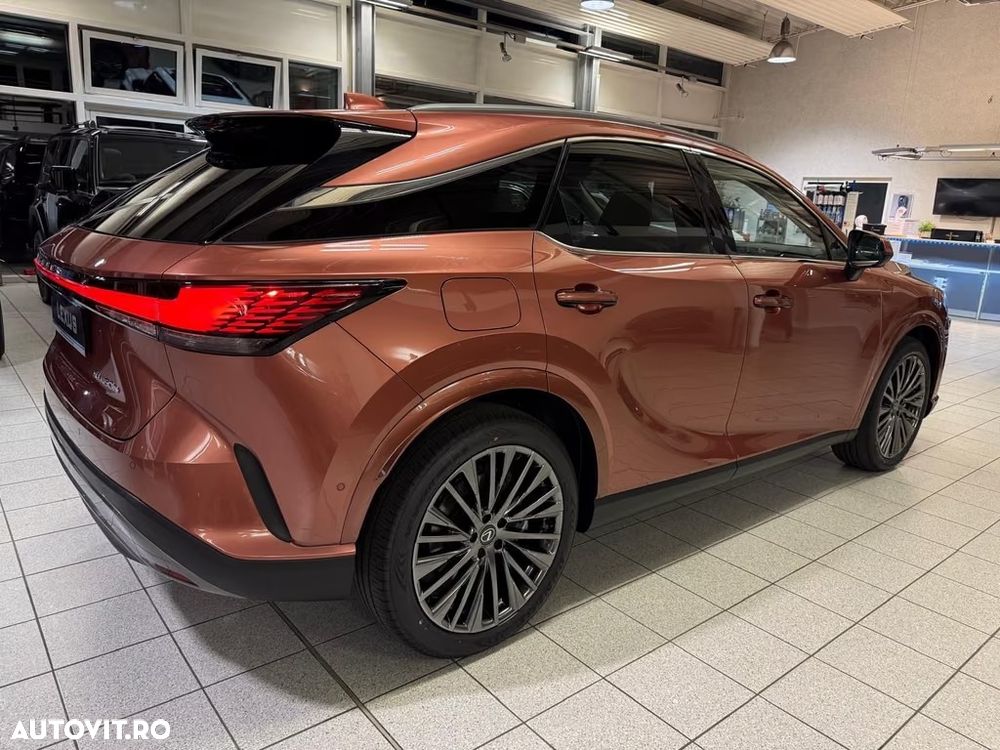 Lexus Seria RX 450h+ E-Four PHEV Luxury - 12