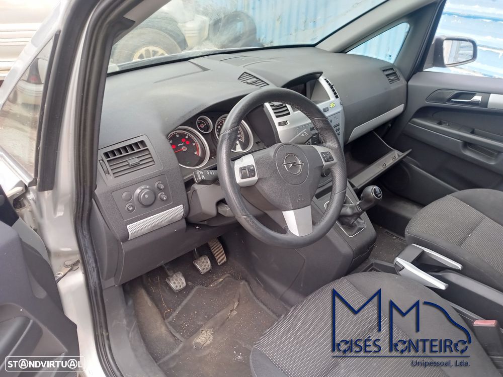PEÇAS Opel Zafira 1.9 CDTI de 2009 - 5