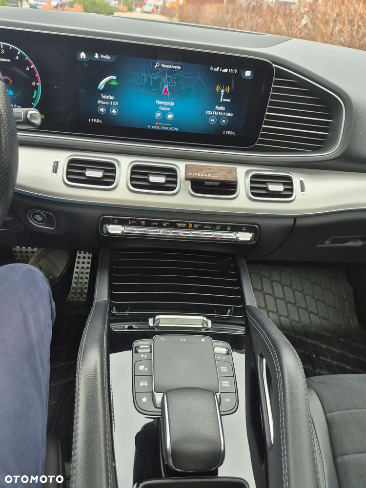 Mercedes-Benz GLE - 21