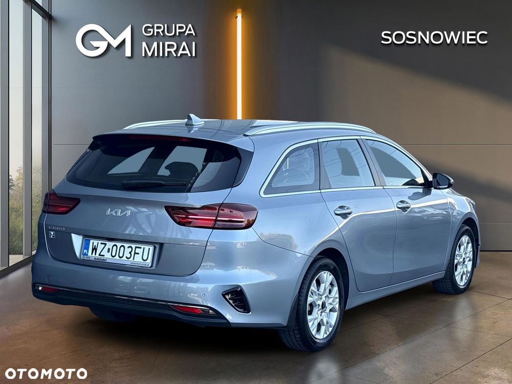 Kia Ceed - 5