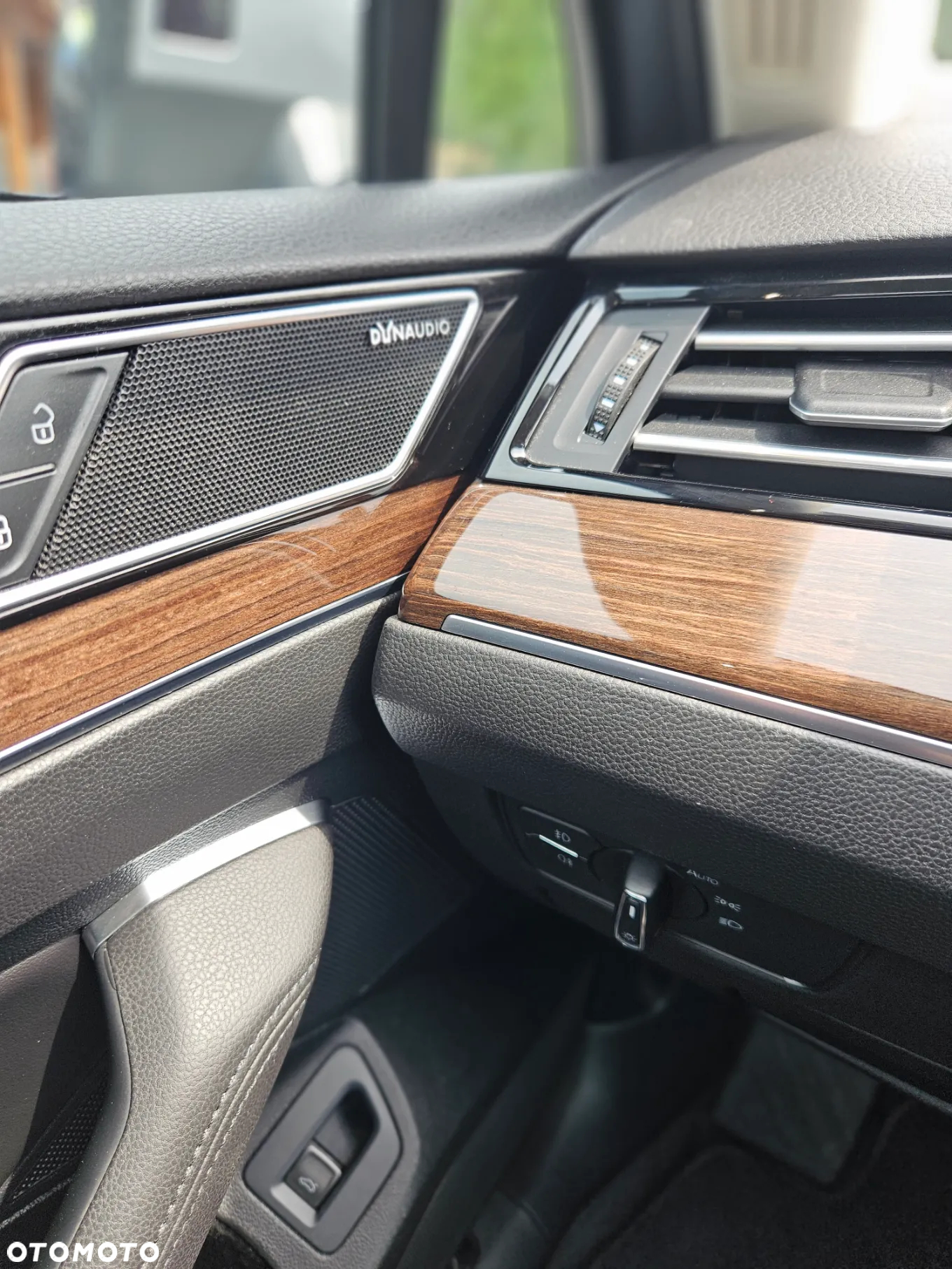 Volkswagen Passat 1.8 TSI BMT Highline DSG - 35
